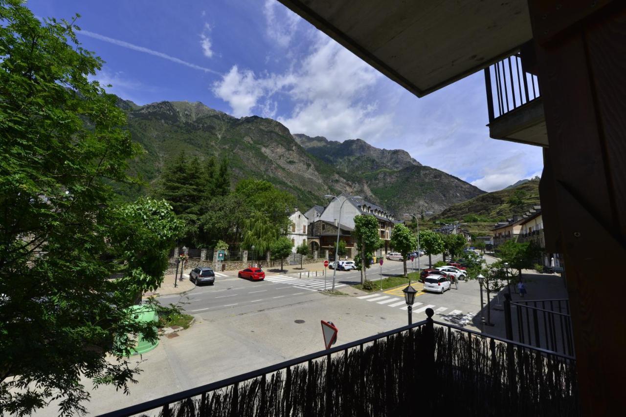 El Mirador De Las Tucas Benasque Exteriér fotografie